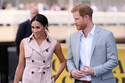 Sasekso hercogai apžiūrėjo parodą Nelsonui Mandelai atminti