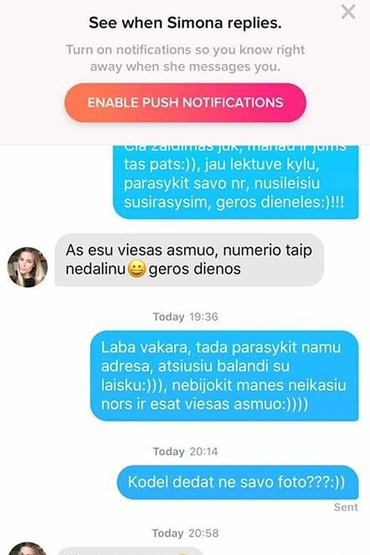 Susirašinėjimas iš netikros Simonos Starkutė anketos