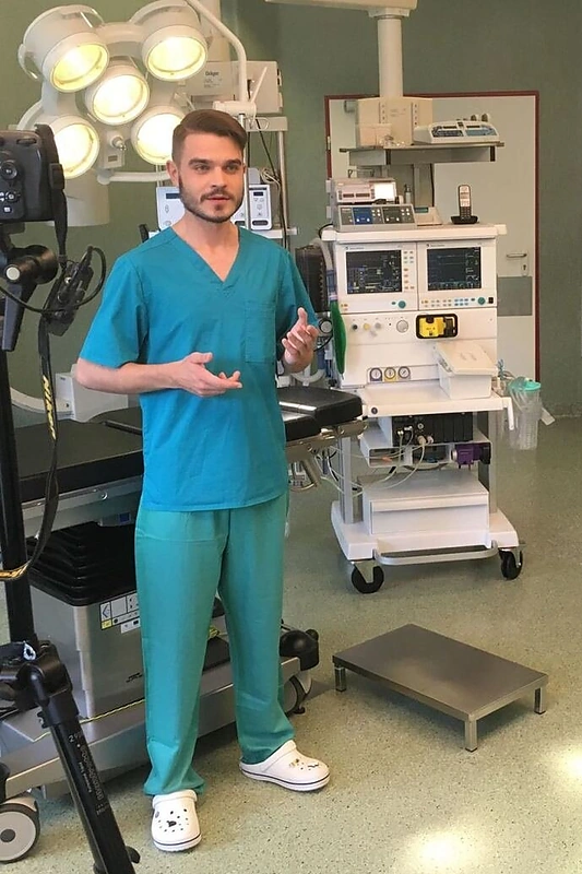 Vaikų chirurgas ir didžėjus Benediktas Jonuška