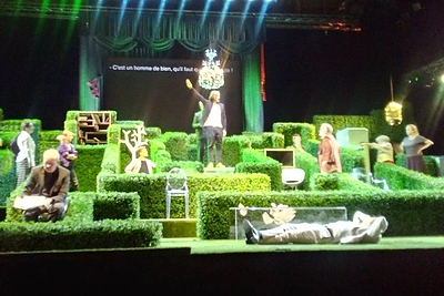 Avinjono teatro festivalio akimirka