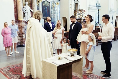 Dizainerės Julijos Žižės dukrų krikštynų šventė