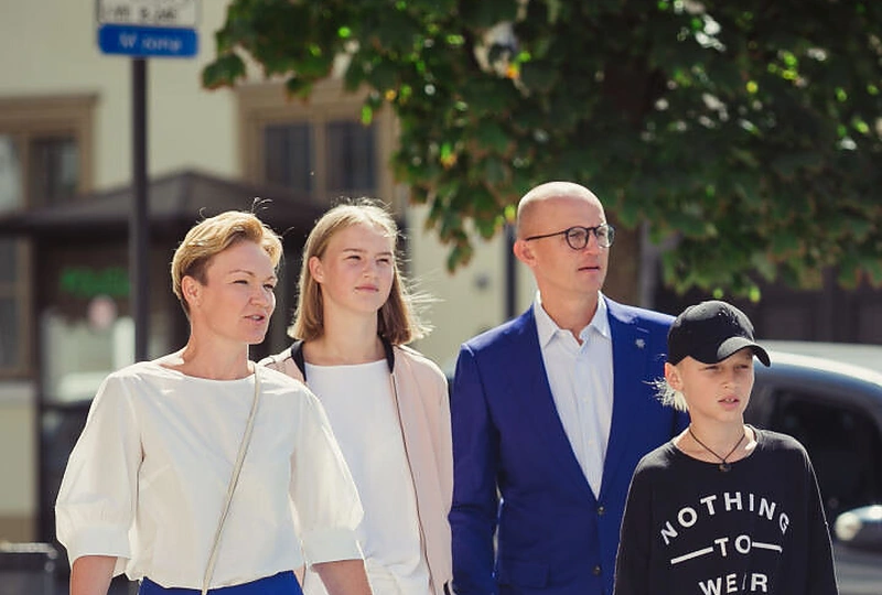 Indrė ir Jogaila Morkūnai sekmadienį pakrikštijo savo dukrą Barborą Mariją.