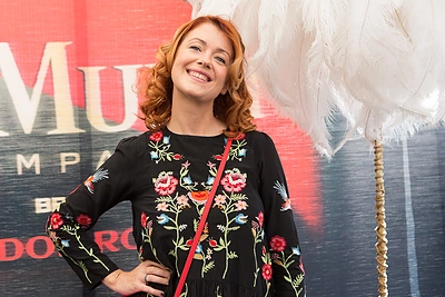 Nuotaikingų pietų danguje akimirka