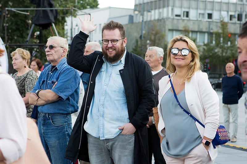 LRT pradėjo 100 valandų truksiančią transliaciją iš Lukiškių aikštės