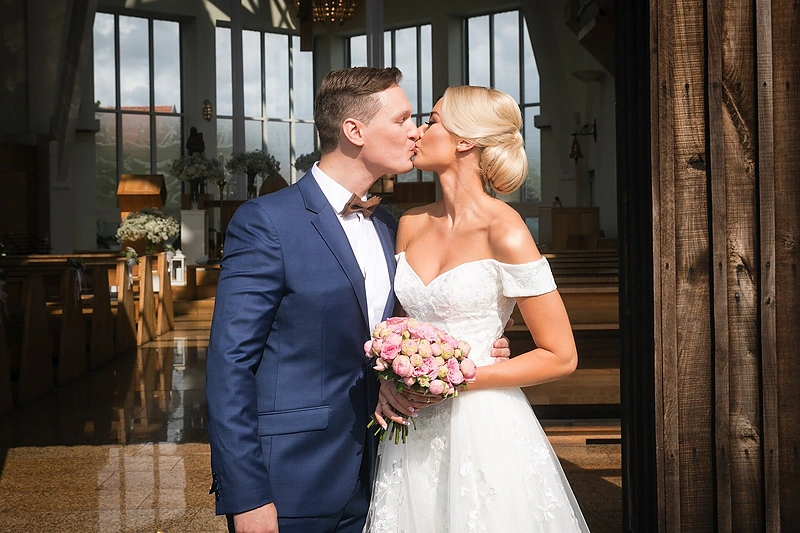 Rūtos Elžbietos Mazurevičiūtės ir Manto Pitkausko vestuvių akimirka