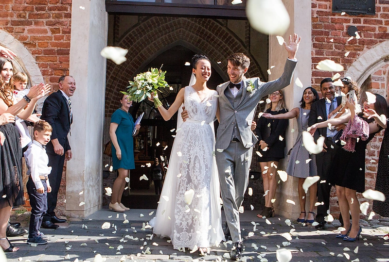 Gatvės menininkas Ernestas Zacharevičius vedė mylimąją Sheeną Liam