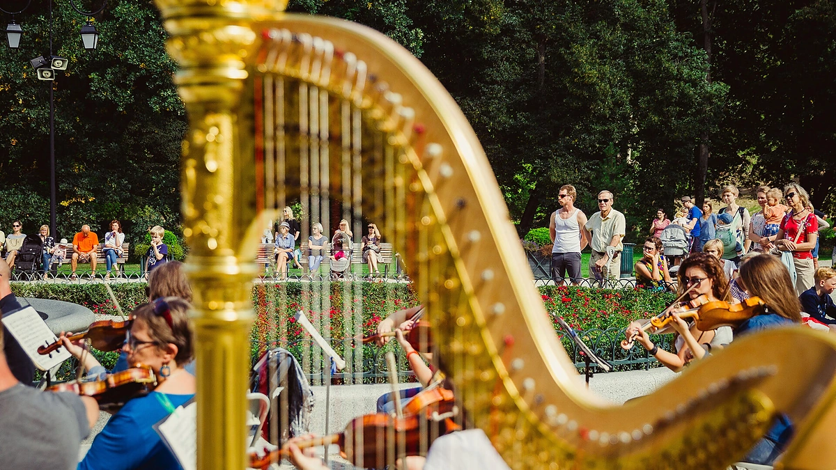 Lietuvos valstybinio simfoninio orkestro sezono pristatymas Bernardinų sode