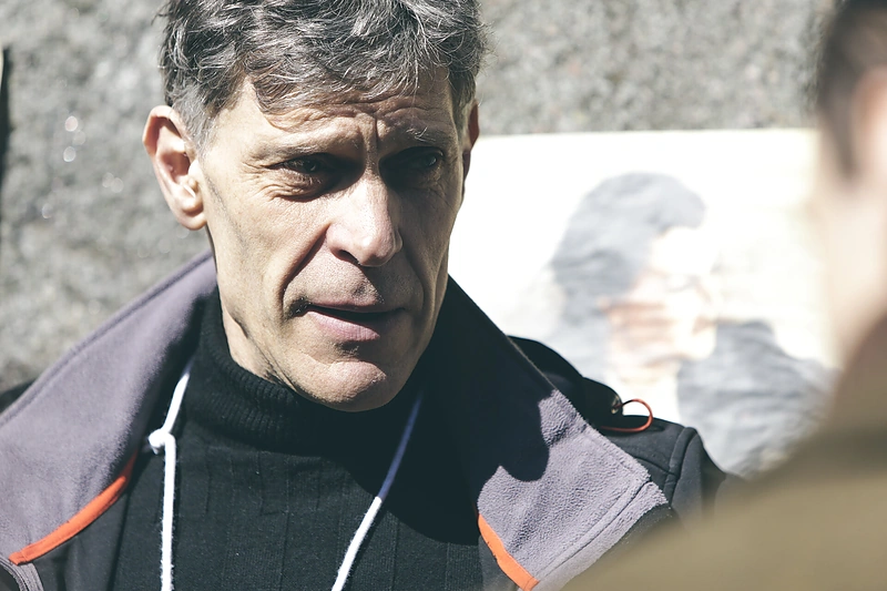 Režisierius Audrius Juzėnas filmavimo aikštelėje ir už jos ribų
