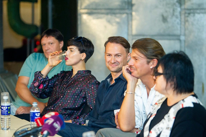 VCO spaudos konferenciją surengė rūsyje