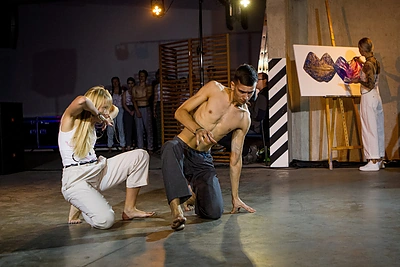 Projekto „More/Than/A/Wo/Man“ pristatymas viešbutyje „Comfort Hotel“