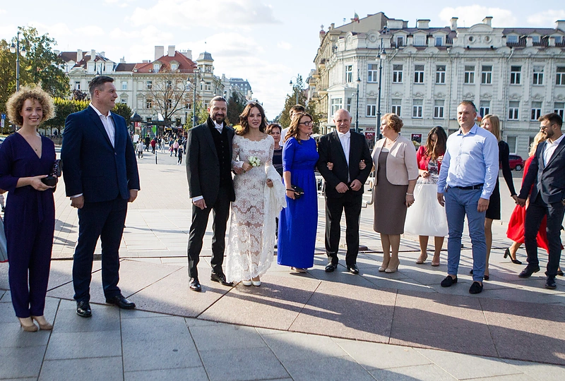 Aktorės Valdos Bičkutės ir poeto Mindaugo Valiuko vestuvių akimirkos