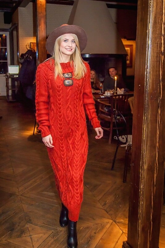 Agnės Karpovienės megztų drabužių pristatymas