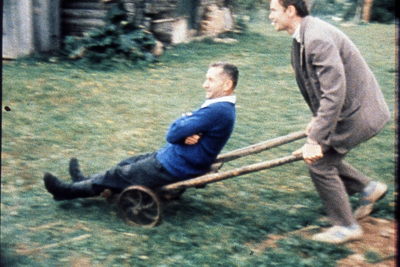 Kadras iš J. Meko filmo „Prisiminimai iš kelionės į Lietuvą