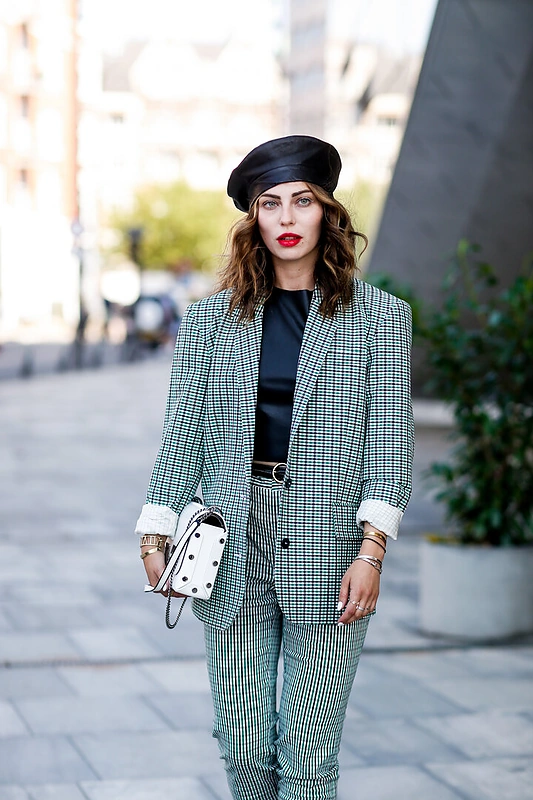 Languotas kostiumėlis