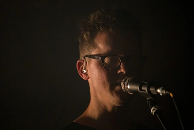 Grupės „Son Lux“ koncerto akimirkos