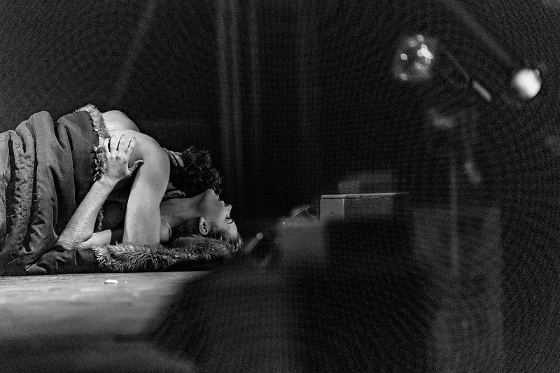 Spektaklis „Išvarymas“ buvo parodytas „Siemens“ arenoje