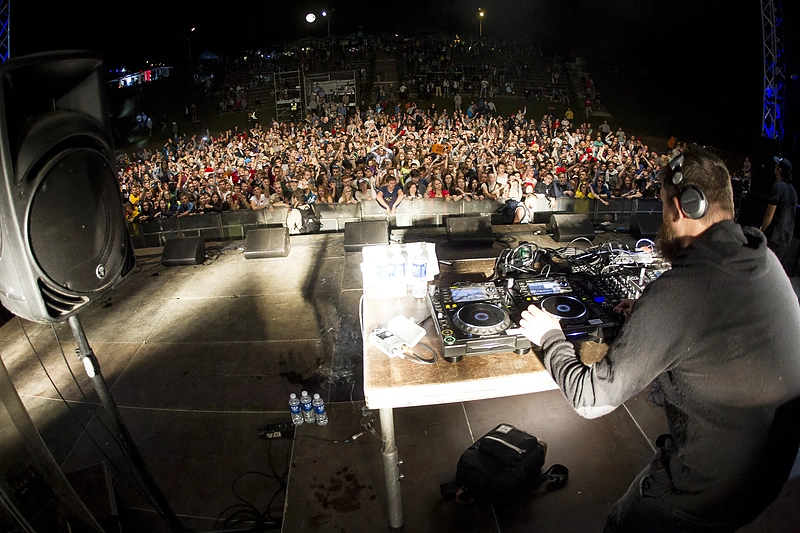 Grupė „Pendulum“