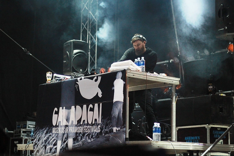 Grupė „Pendulum“