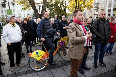 Protestas prieš žiniasklaidos suvaržymus „Tiesos Neužtildysi“