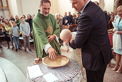 Krikštynų akimirka