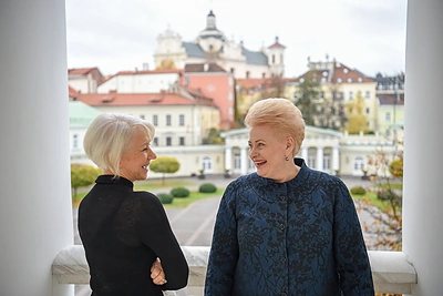 Lietuvoje svečiuojasi aktorė Helen Mirren: apsilankė ir pas Prezidentę