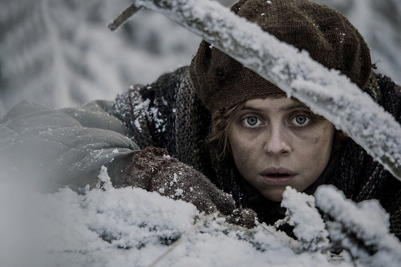 Bel Powley
