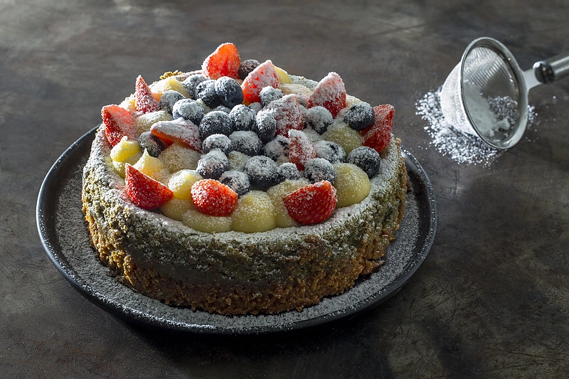 Sūrio pyragas su citrininiu kremu ir japoniška žaliąją arbata mača