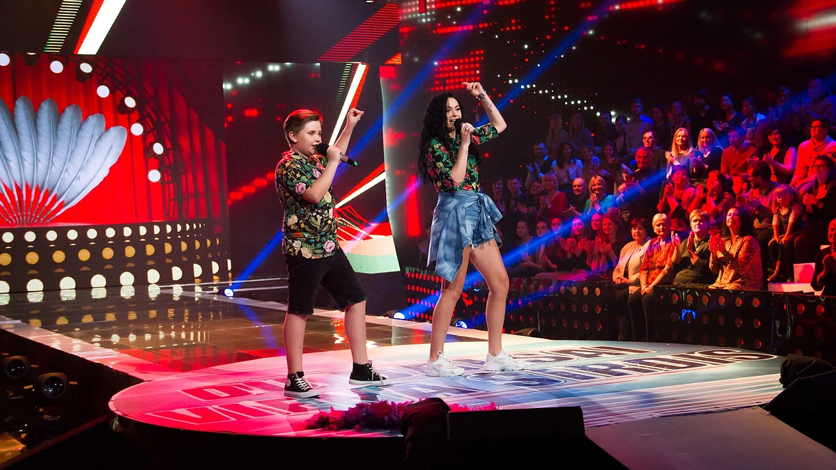 Simona Nainė su krikštasūniu Kipru