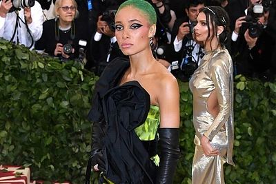 Adwoa Aboah. Kostiumų instituto pokylyje. Suknelė – „Marc Jacobs“, papuošalai – „John Hardy“