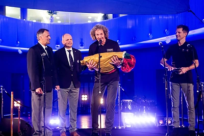 VO65 jachtos AMBERSAIL-II pristatymo akimirka