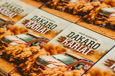 Valdas Valiukevičius pristatė knygą „Dakaro kariai“