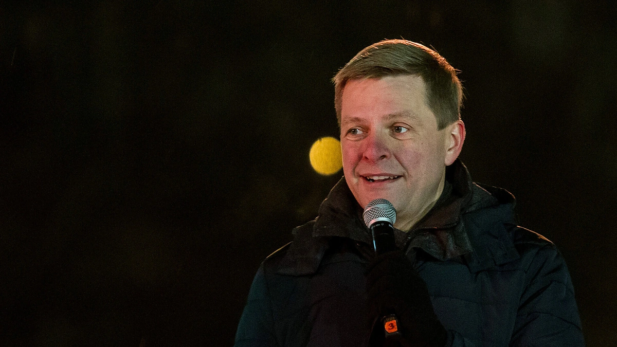 Lukiškių aikštėje – kalėdinė čiuožykla/Pauliaus Peleckio nuotr.