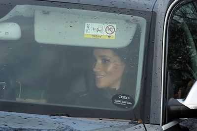 Karališkoji šeima vyksta kalėdinių pietų/Vida Press nuotr.