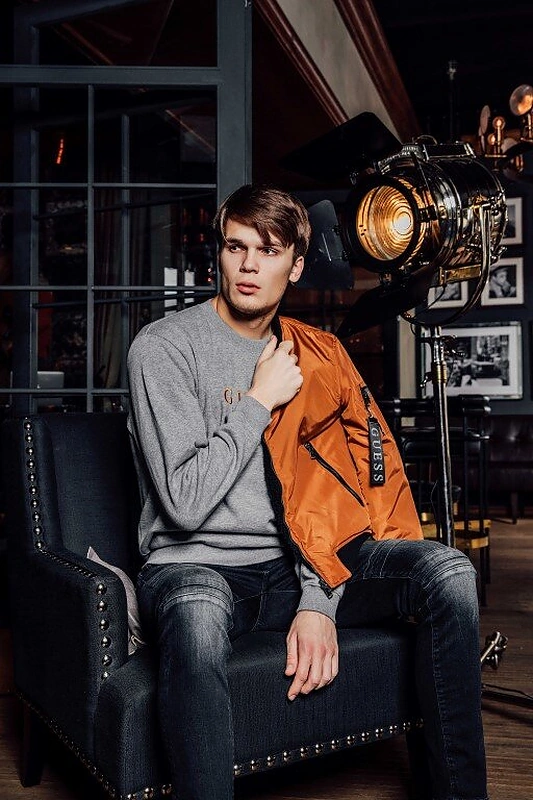 K. Ivanova ir S. Starkutė pristato savo šventinį stilių/Nerijus&Gintarė nuotr.