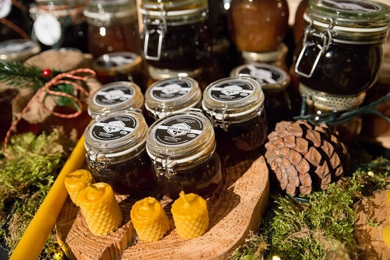 Mugė „Uptown Christmas“