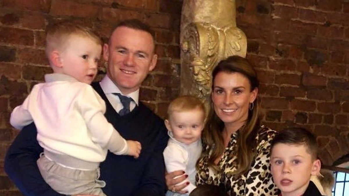 Wayne'as Rooney su žmona Coleen ir vaikais/instagramo nuotr.