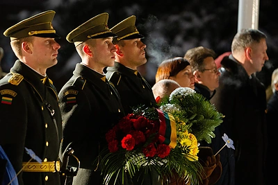 Atminimo laužų uždegimo ceremonija