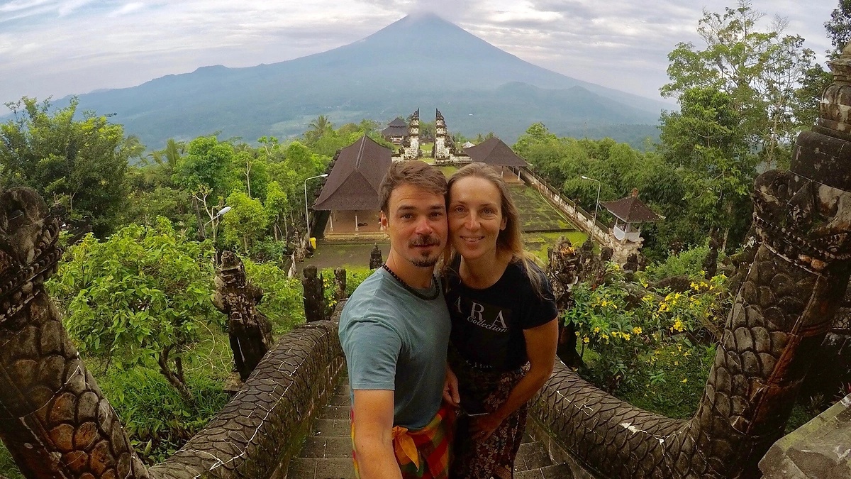 Leonardo Pobedonoscevo ir jo šeimos akimirkos Balyje / Leonardo ir Ievos asmeninio archyvo nuotr.