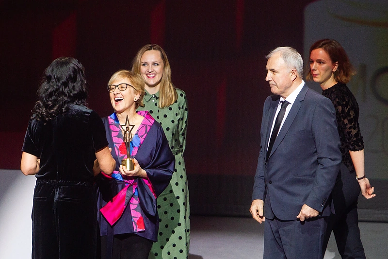 „Metų žmonių“ apdovanojimą atsiėmė MO muziejaus įkūrėjai Danguolė ir Viktoras Butkai