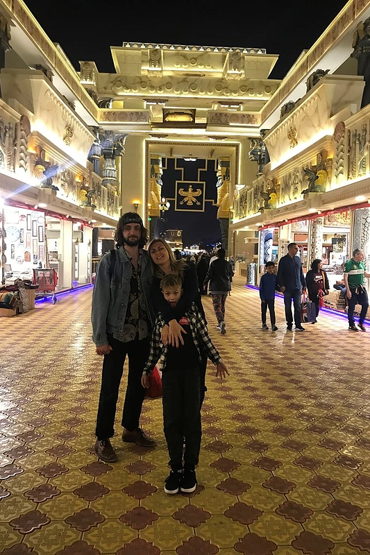 Eglė Jackaitė su sūnumis Eliju ir Jokūbu atostogavo Dubajuje/ Asmeninio archyvo nuotr.