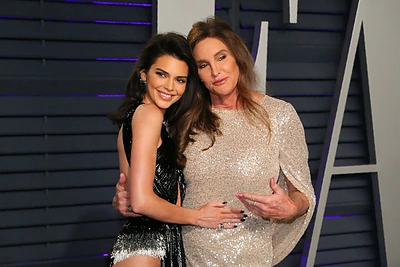 Kendall Jenner ir Caitlyn Jenner / AFP/„Scanpix“ nuotr.