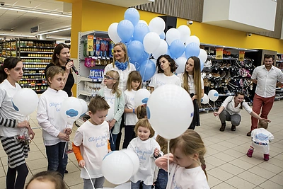 Irūnos Puzaraitės-Čeponienės ir Inetos Puzaraitės–Žvagulienės, lopšinės neišnešiotukams pristatymas/ Pauliaus Peleckio nuotr.