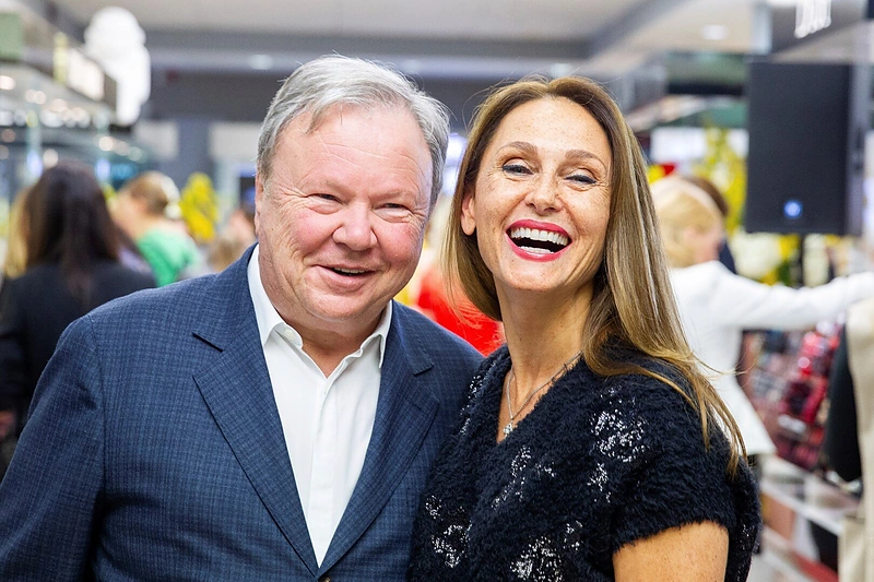Juozas Statkevičius Vilniaus „Kristianos“ salone pristatė savo darbus/Irmanto Gelūno nuotr.