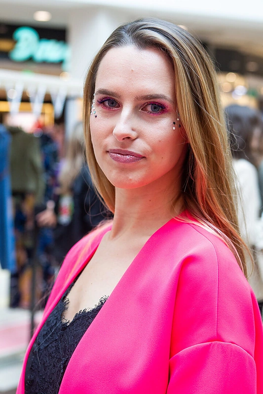 Naujausių makiažo ir grožio SS19 tendencijų pristatymas PLC „Panorama“