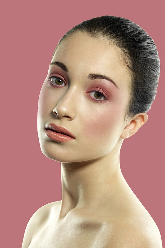 Paryžietiškos makiažo tendencijos