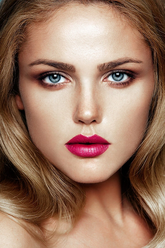 Paryžietiškos makiažo tendencijos