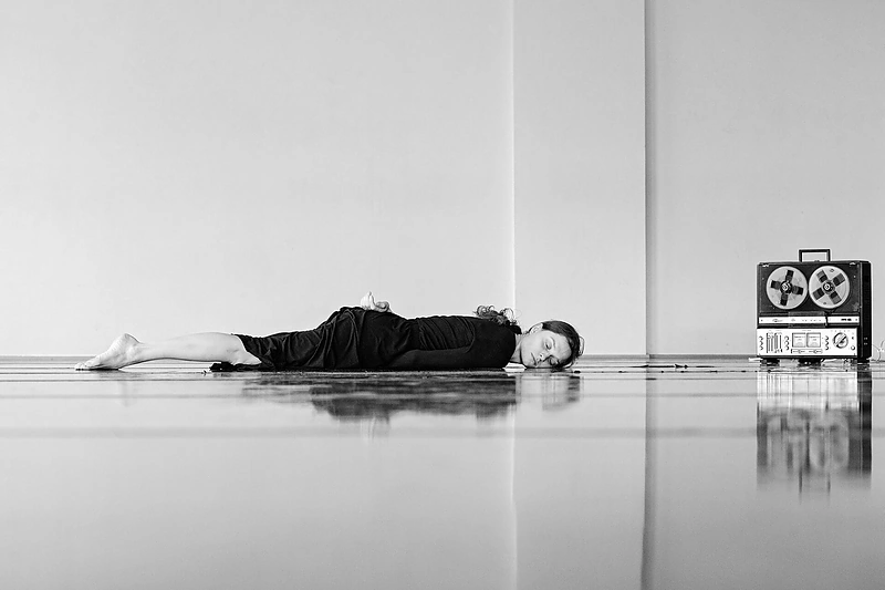 Šokio spektaklis „Ekspansija. Visata įeina į mano kūną“/Organizatorių nuotr.