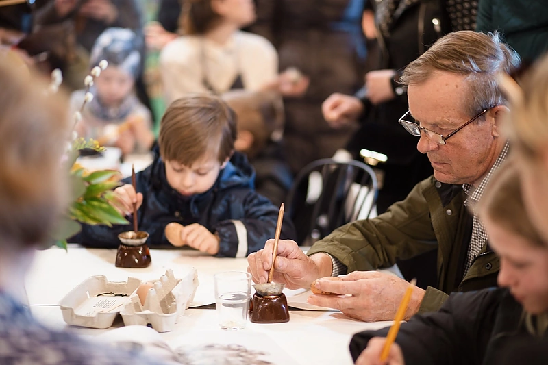 Margučių marginimo dirbtuvės turguje / D. Butėnaitės nuotr.