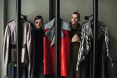 „Beissoul & Einius“ kuria ne tik muziką, bet ir įspūdingas kostiumų kolekcijas