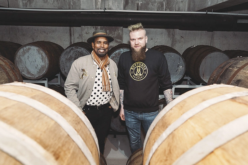 Netrukus rinkoje pasirodys naujas Garretto Oliverio ir „Raudonų plytų“ aludario Mažvydo Matuko kūrinys/Organizatorių nuotr.